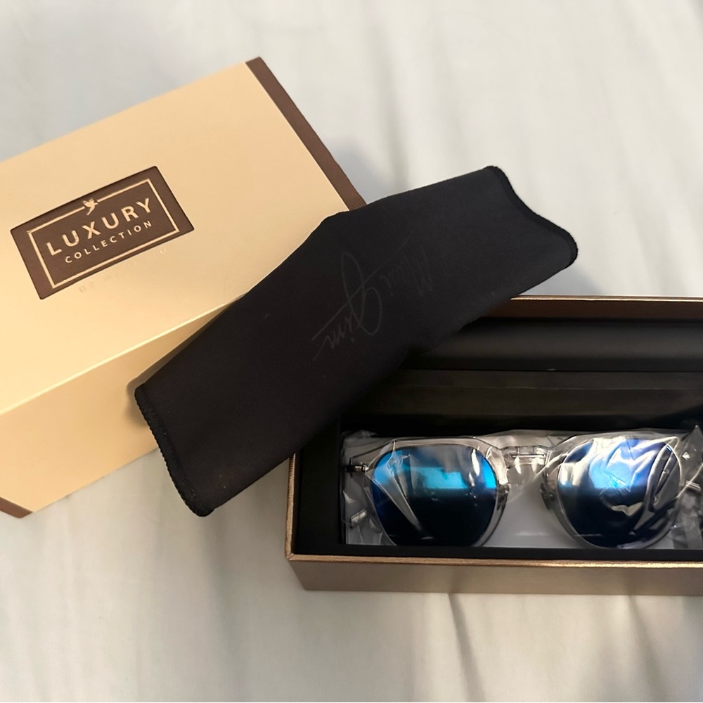Maui Jim Blue Sunglasses
